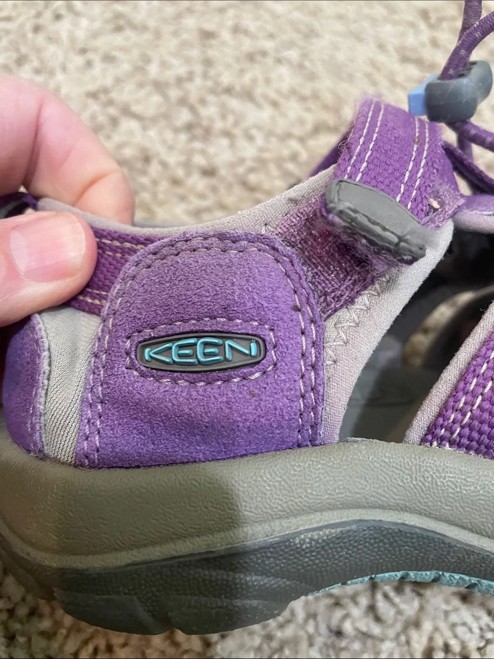 Keen lightweight purple
